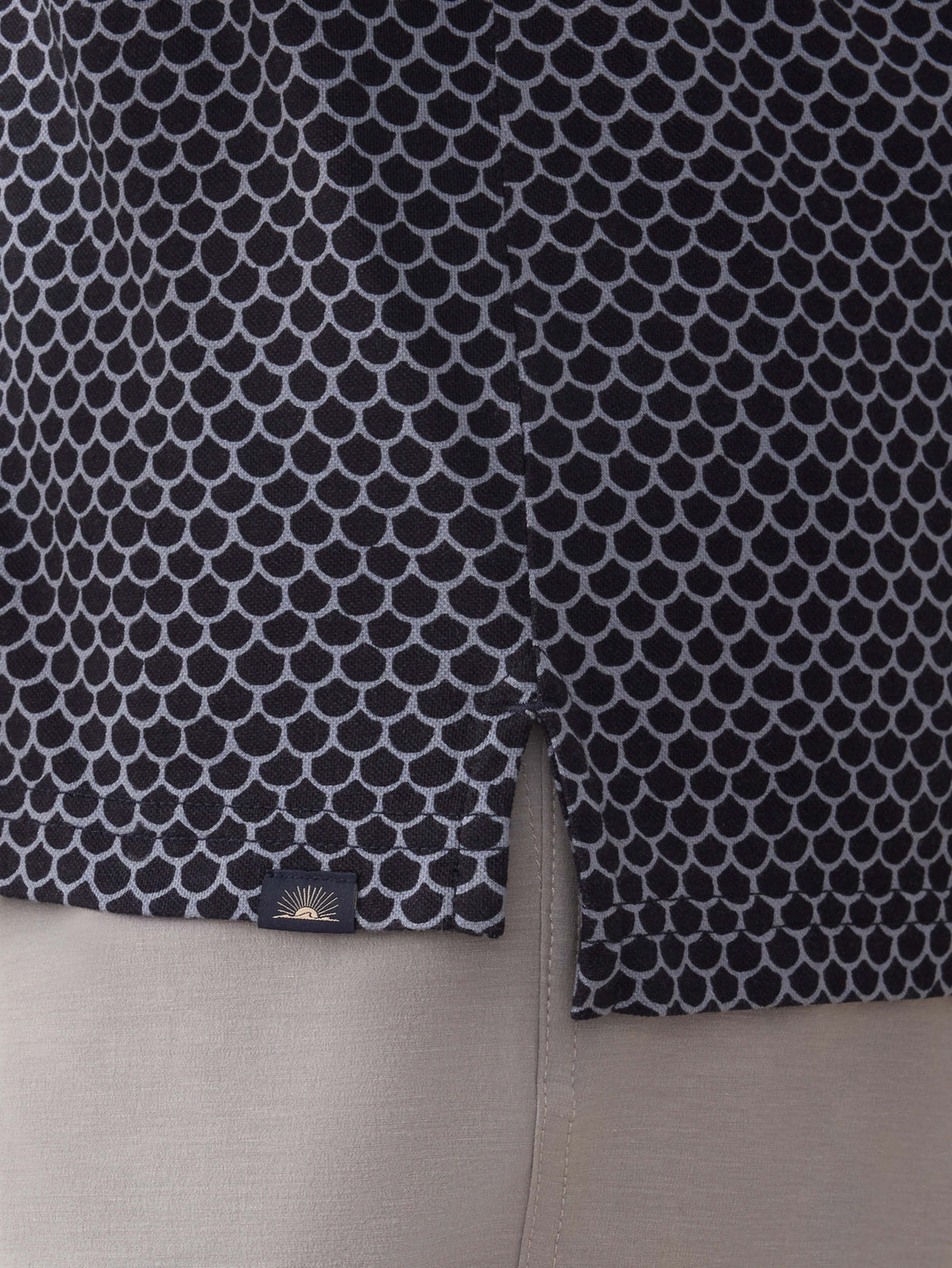 Short-Sleeve Movement Pique Polo - Midnight Fishscale