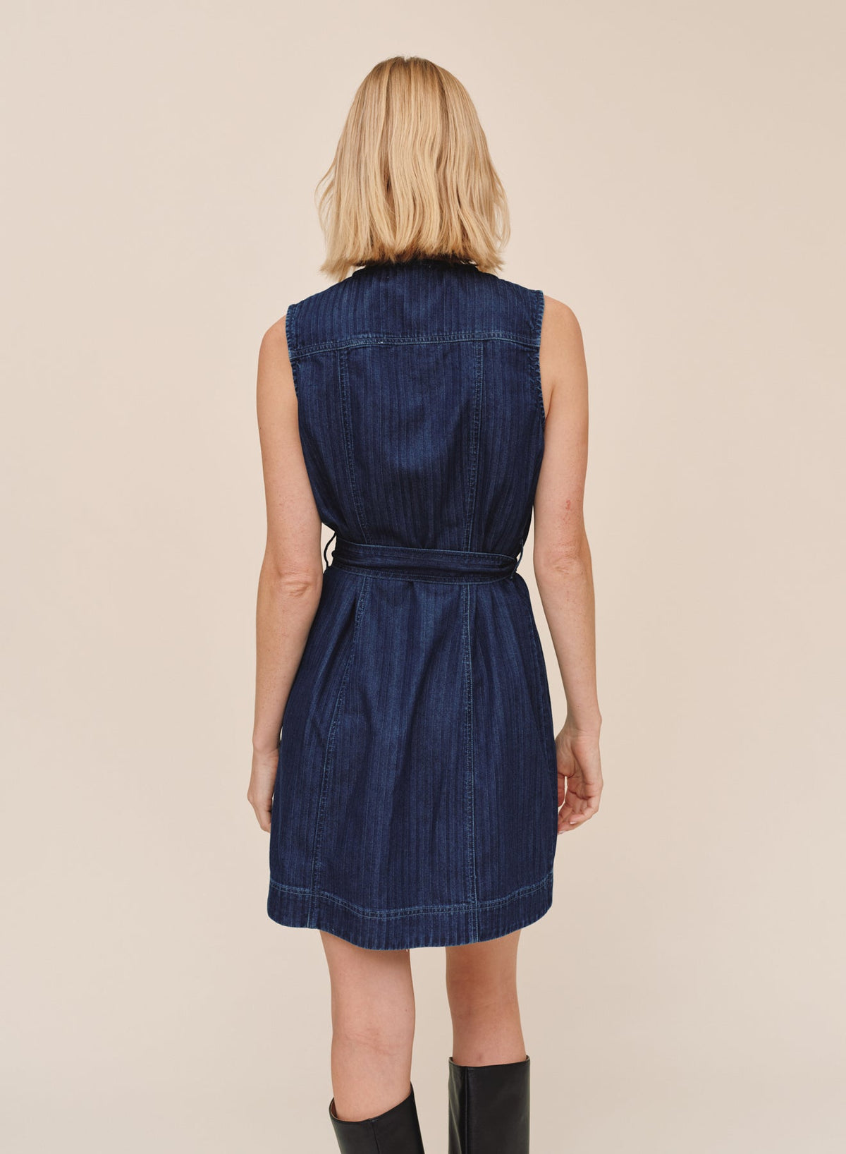 SLEEVELESS SEAMED SHIRT DRESS