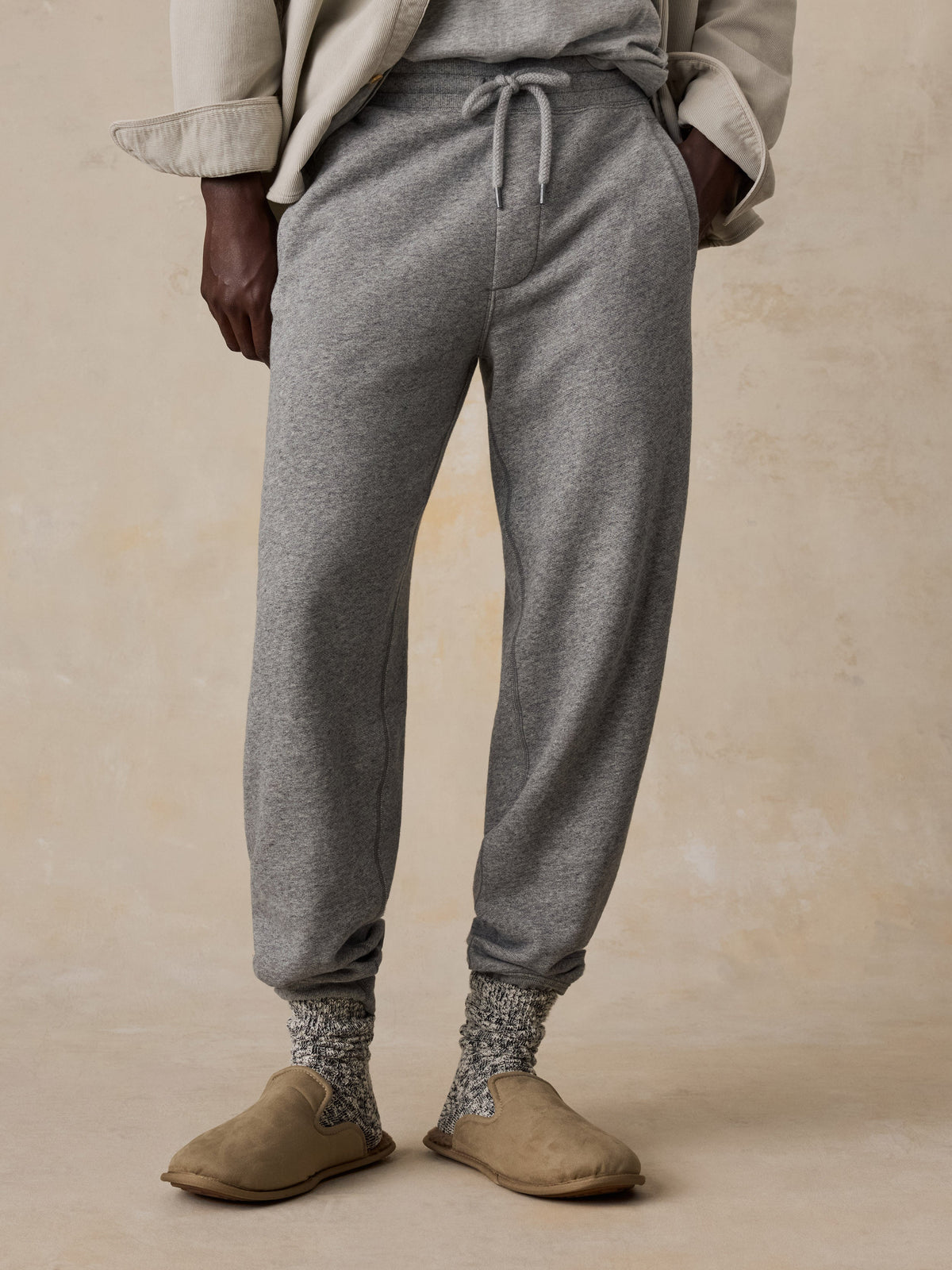 High Standard Fleece Sweatpant - Pebble Grey Heather