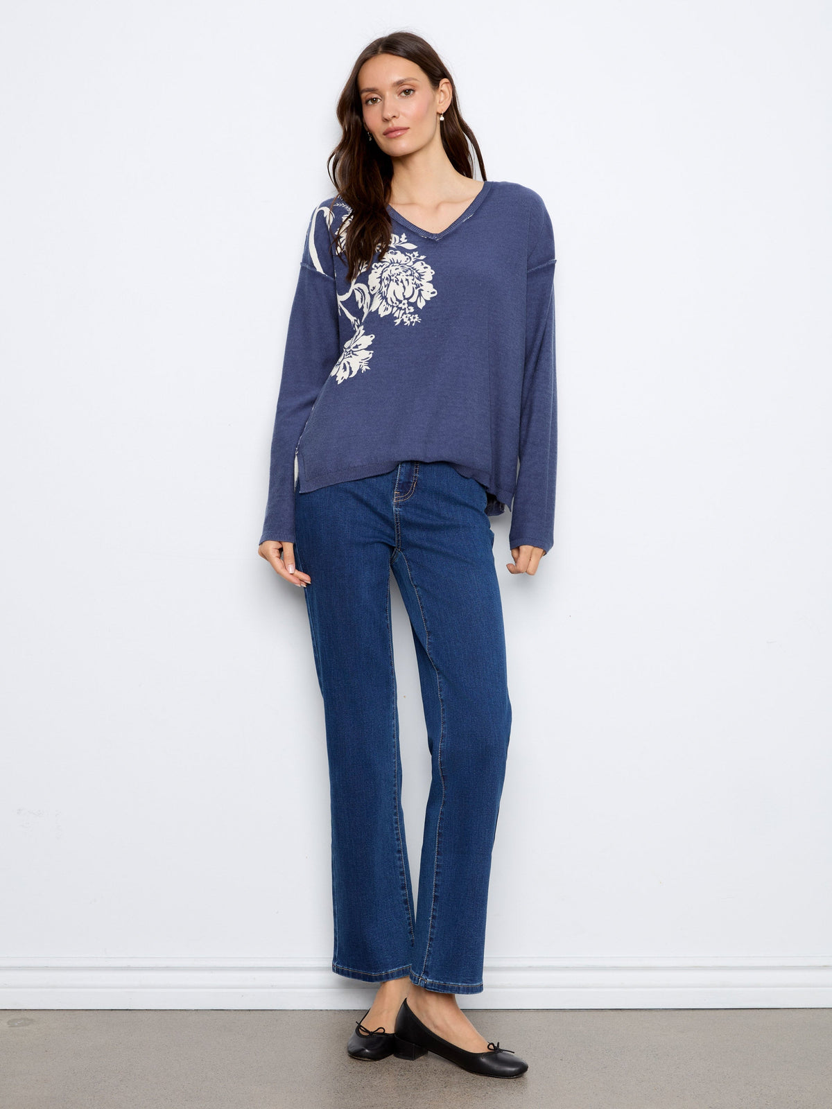 Reversible Floral V-Neck Sweater - Flowers