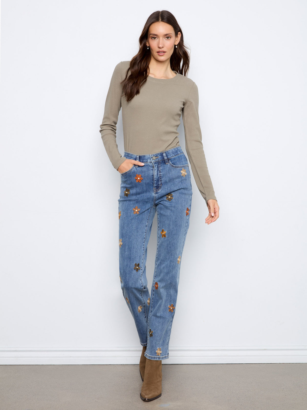 Straight Leg Jeans With Floral Embroidery - Medium Blue