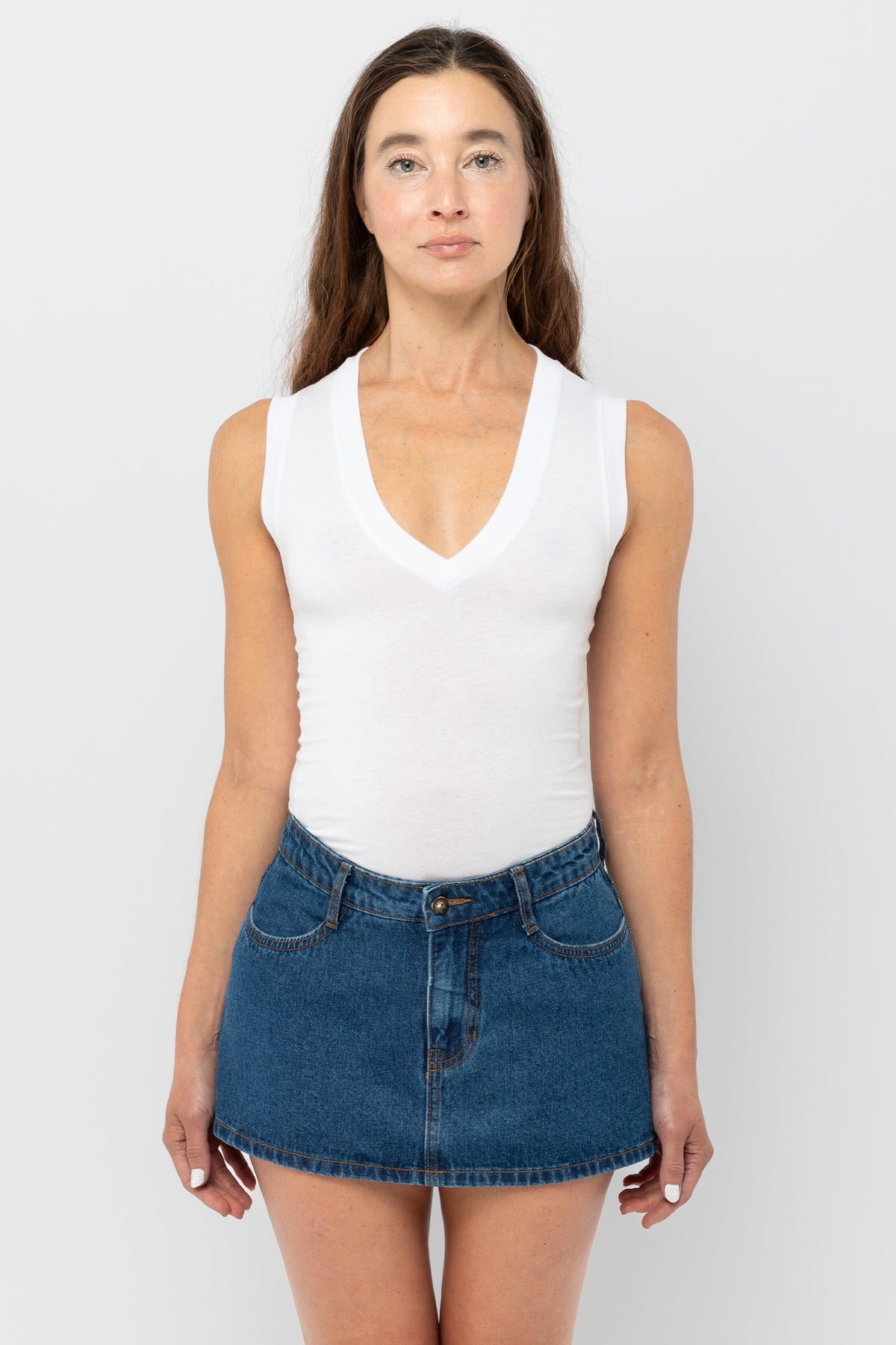 FF366 - Poly Cotton Sleeveless V Neck