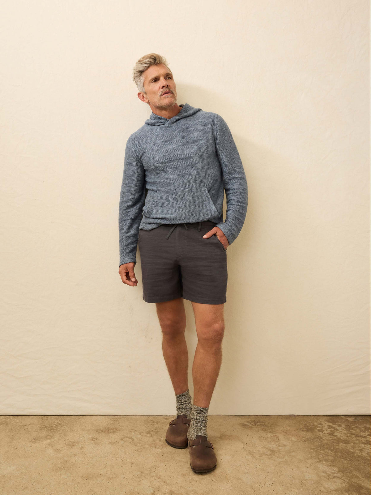 Movement Linen Short - Washed Black