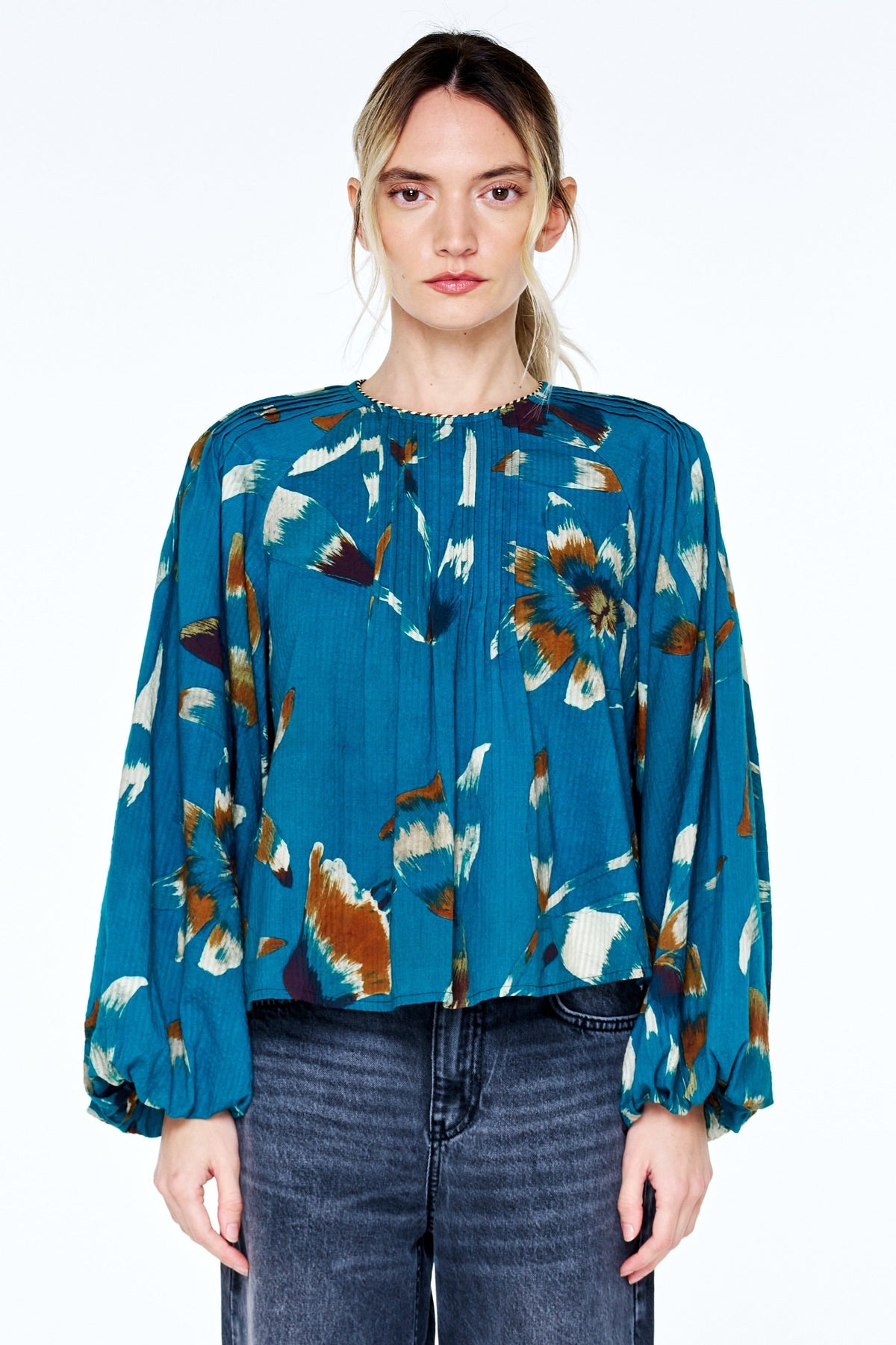 FAYE PRINTED SEERSUCKER PINTUCK TOP