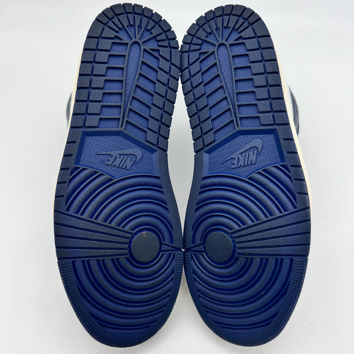 Jordan 1 High OG Midnight Navy