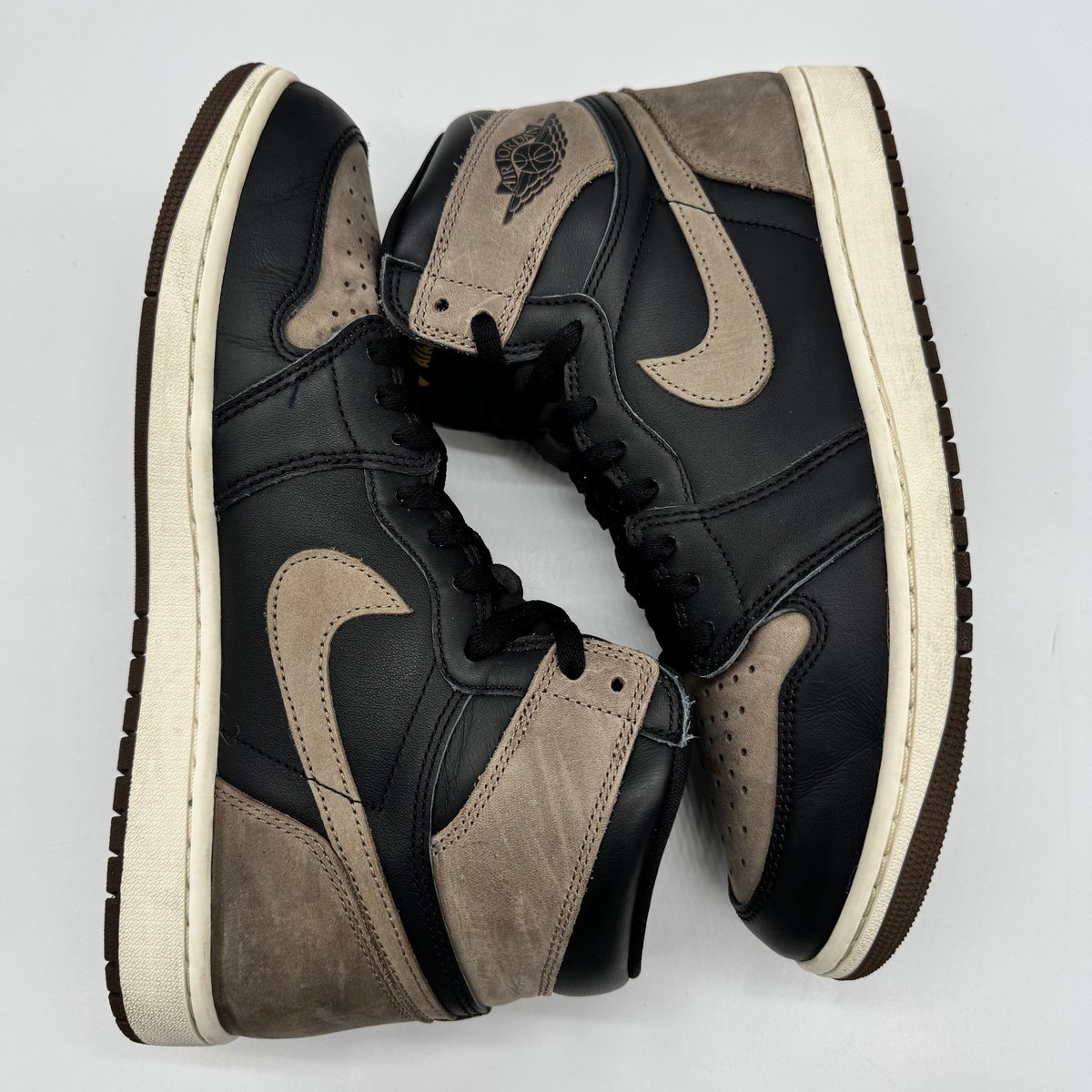 Jordan 1 High OG Palomino