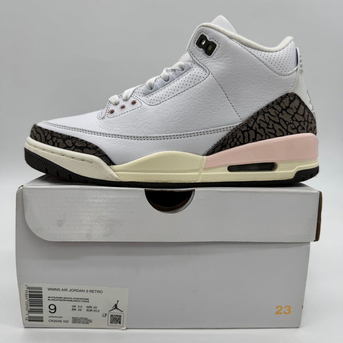 Jordan 3 Neapolitan Dark Mocha (Women's)