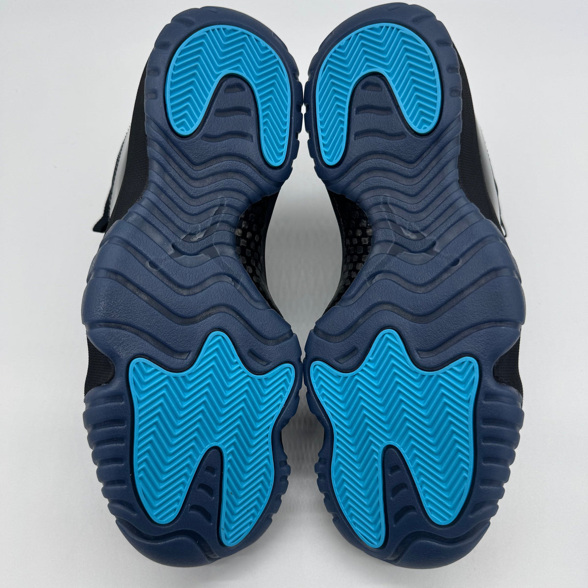 Jordan 11 Gamma Blue (2025)