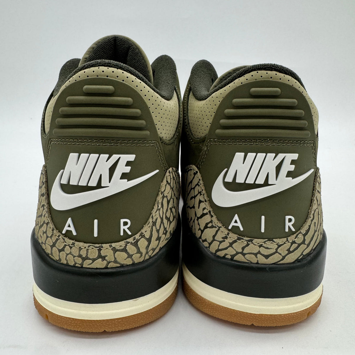 Jordan 3 Family Affair
