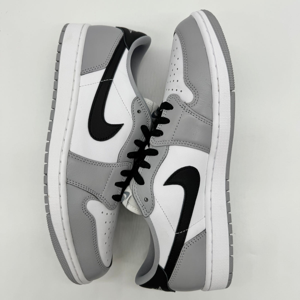 Jordan 1 Low OG Barons