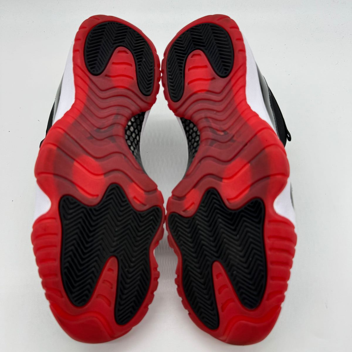 Jordan 11 Low Bred (2025)