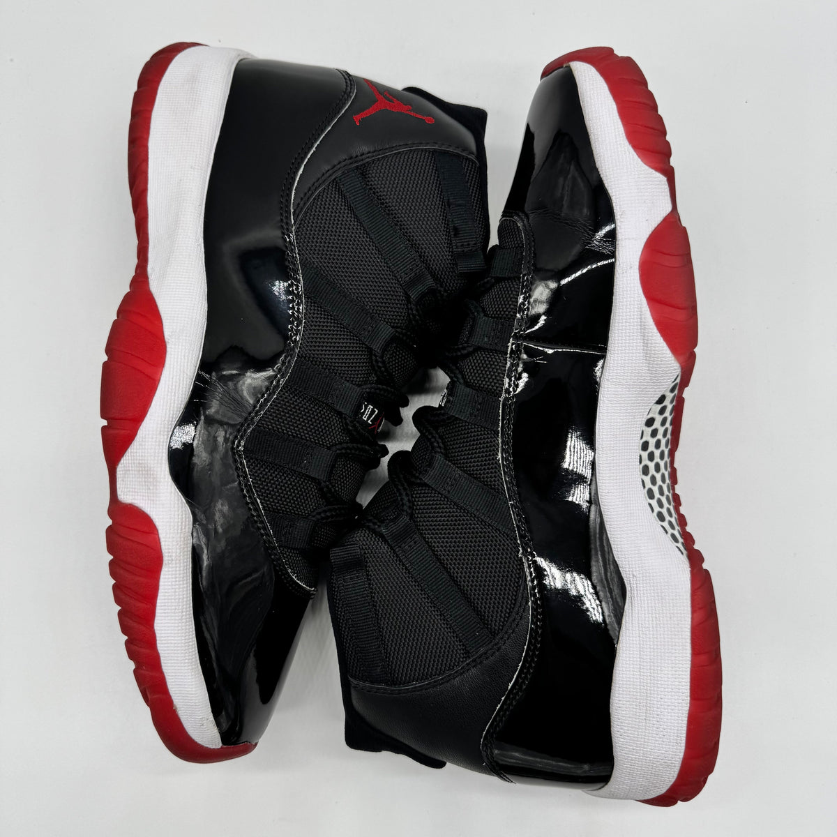 Jordan 11 Playoffs Bred (2019)