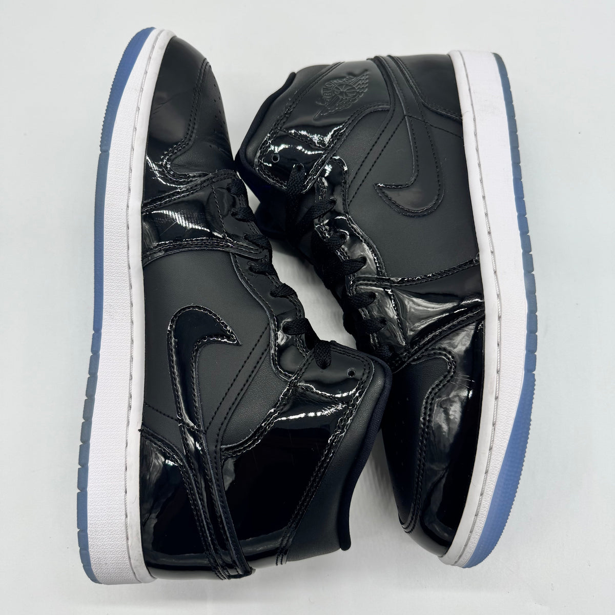 Jordan 1 Mid SE Space Jam