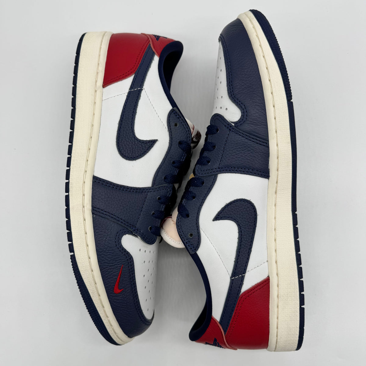 Jordan 1 Low OG Howard University