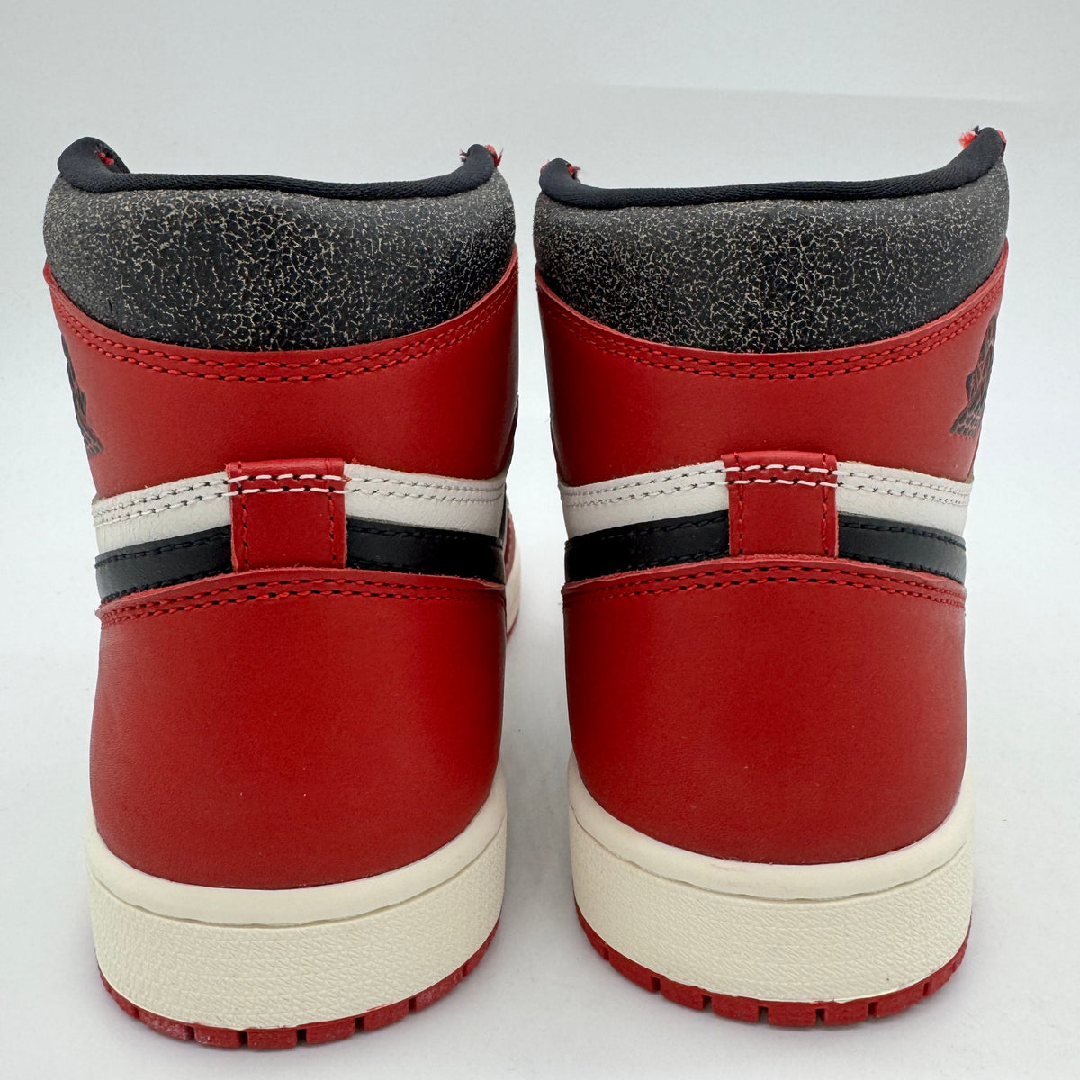 Jordan 1 High OG Chicago Lost and Found
