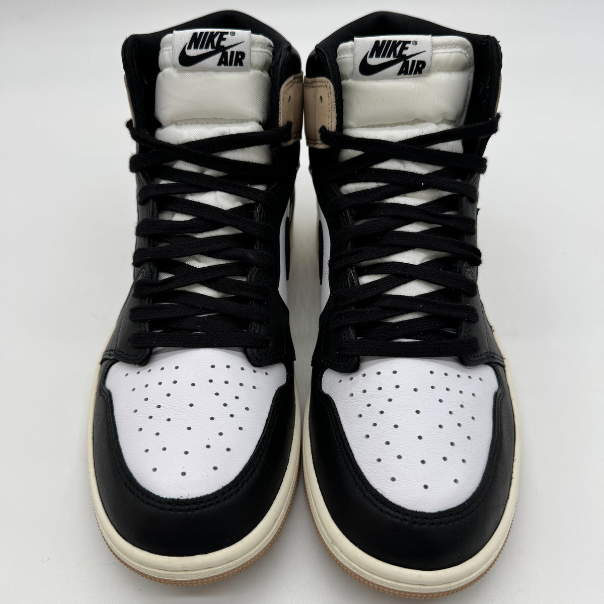 Jordan 1 High OG Latte
