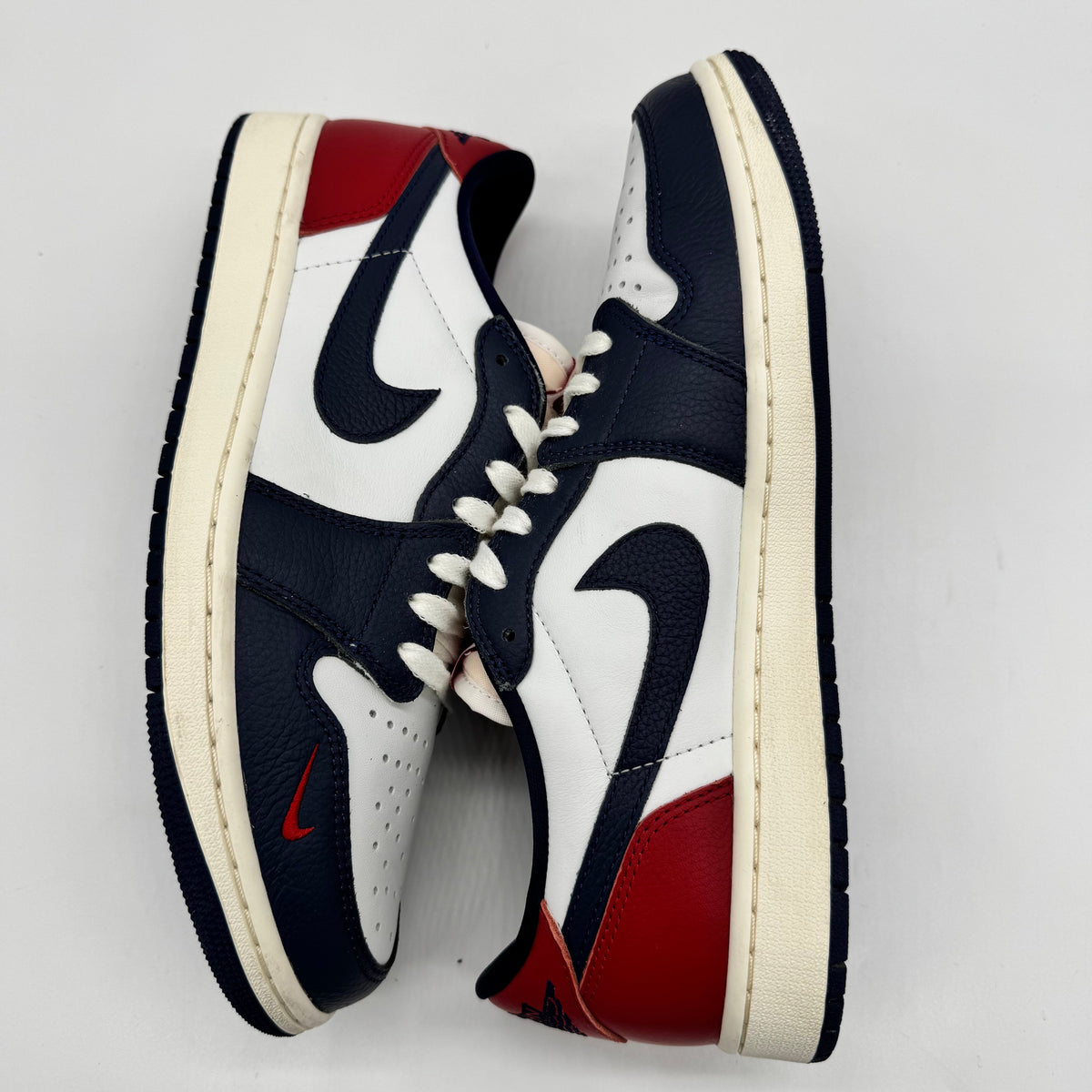 Jordan 1 Low OG Howard University