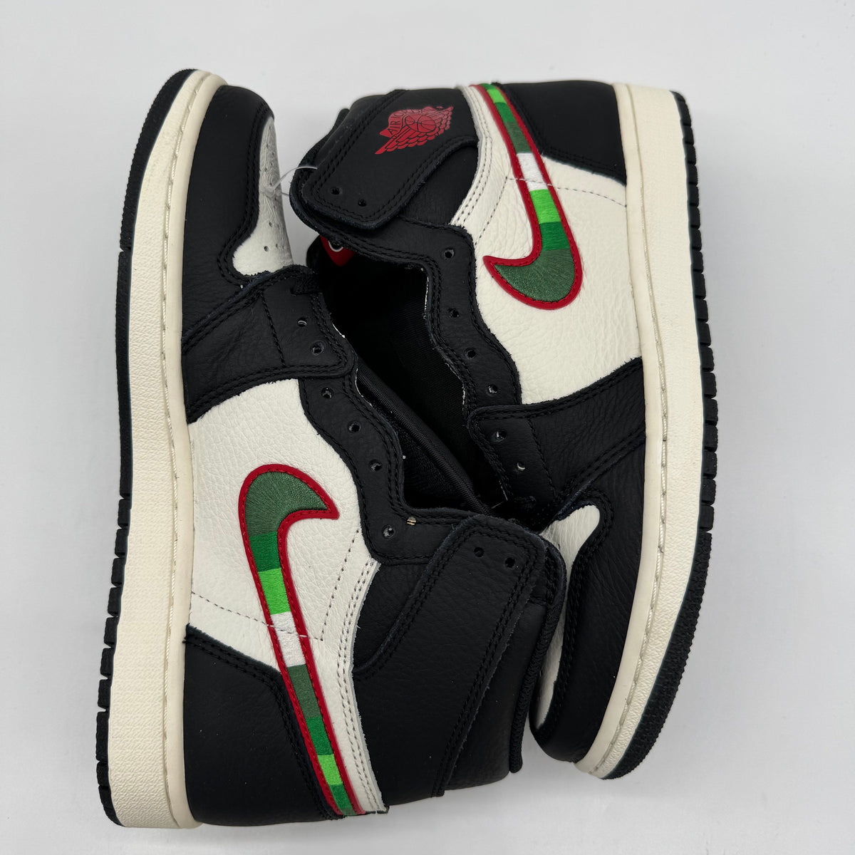 Jordan 1 High Sports Illustrated (A Star is Born)