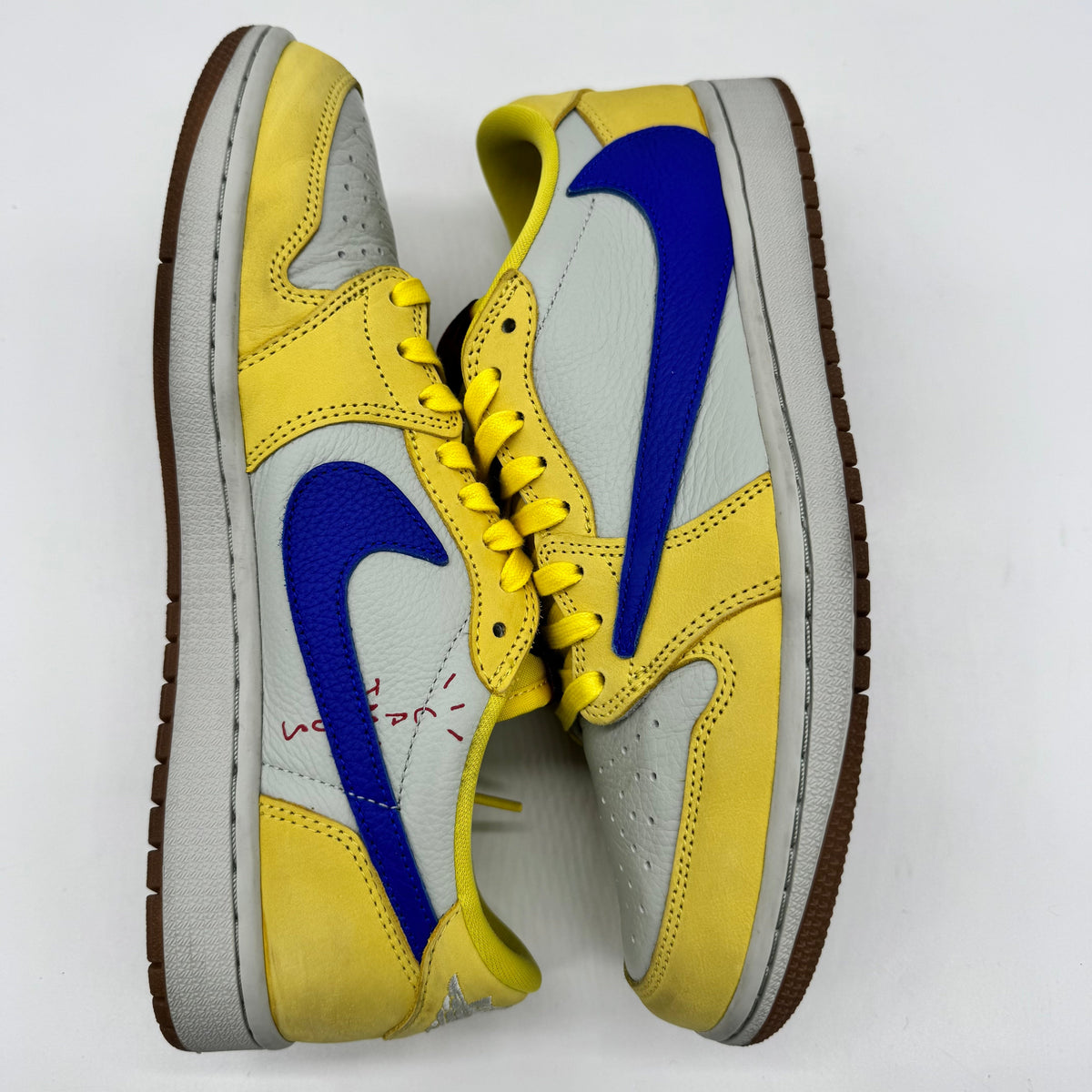 Jordan 1 Low OG SP Travis Scott Canary (Women's)