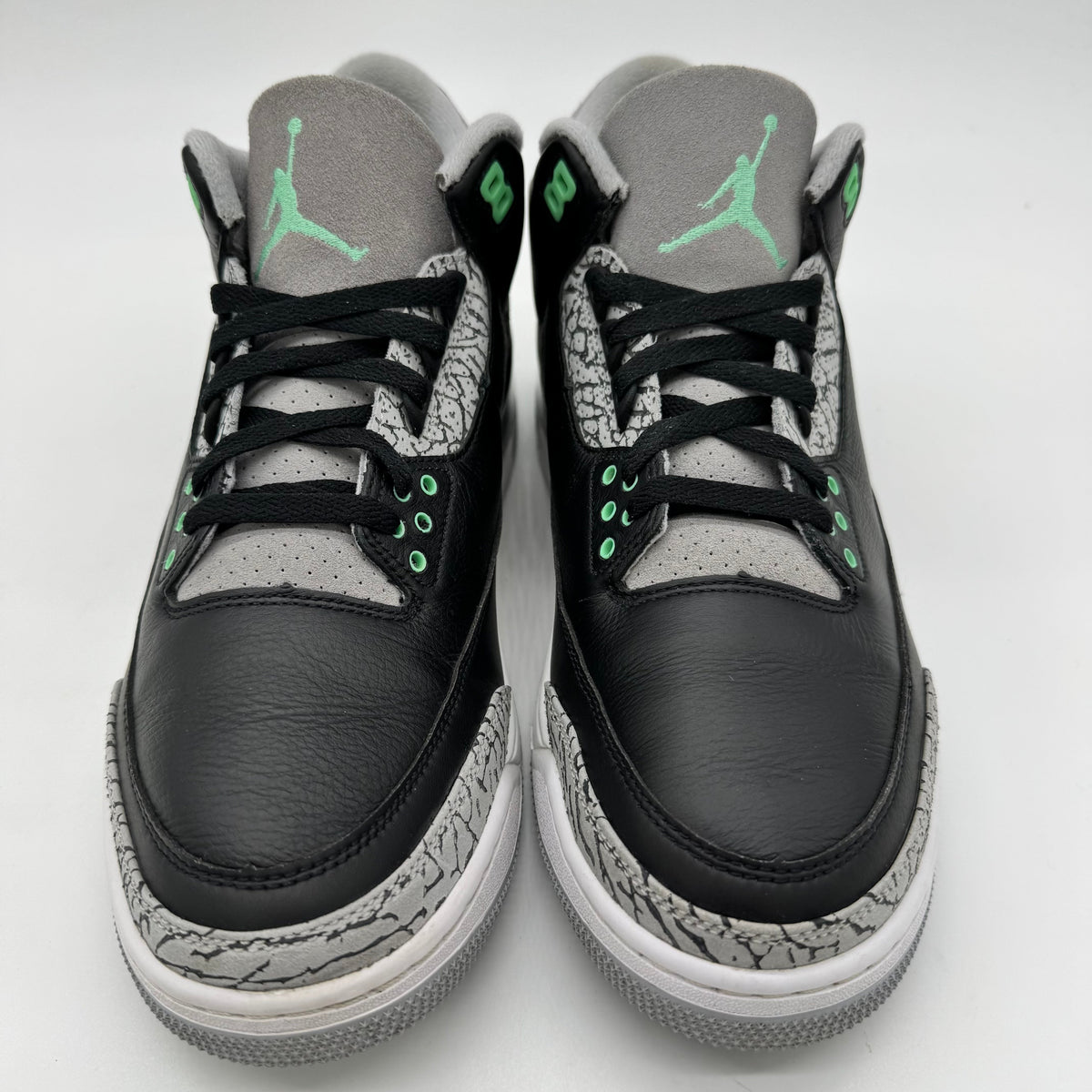 Jordan 3 Green Glow
