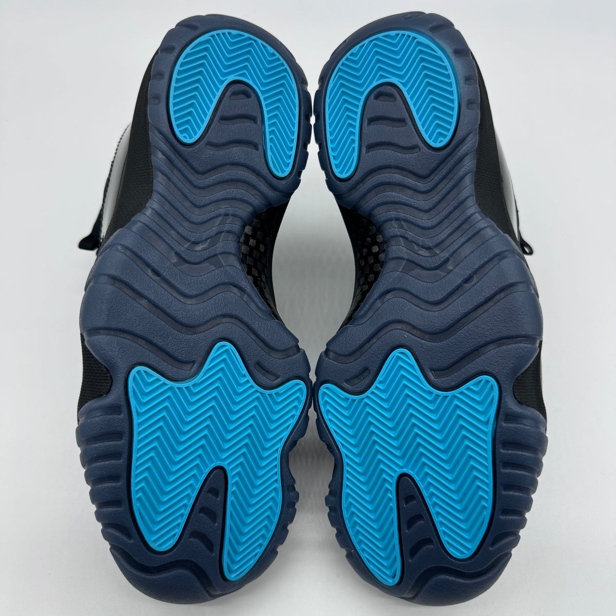 Jordan 11 Gamma Blue (2025)