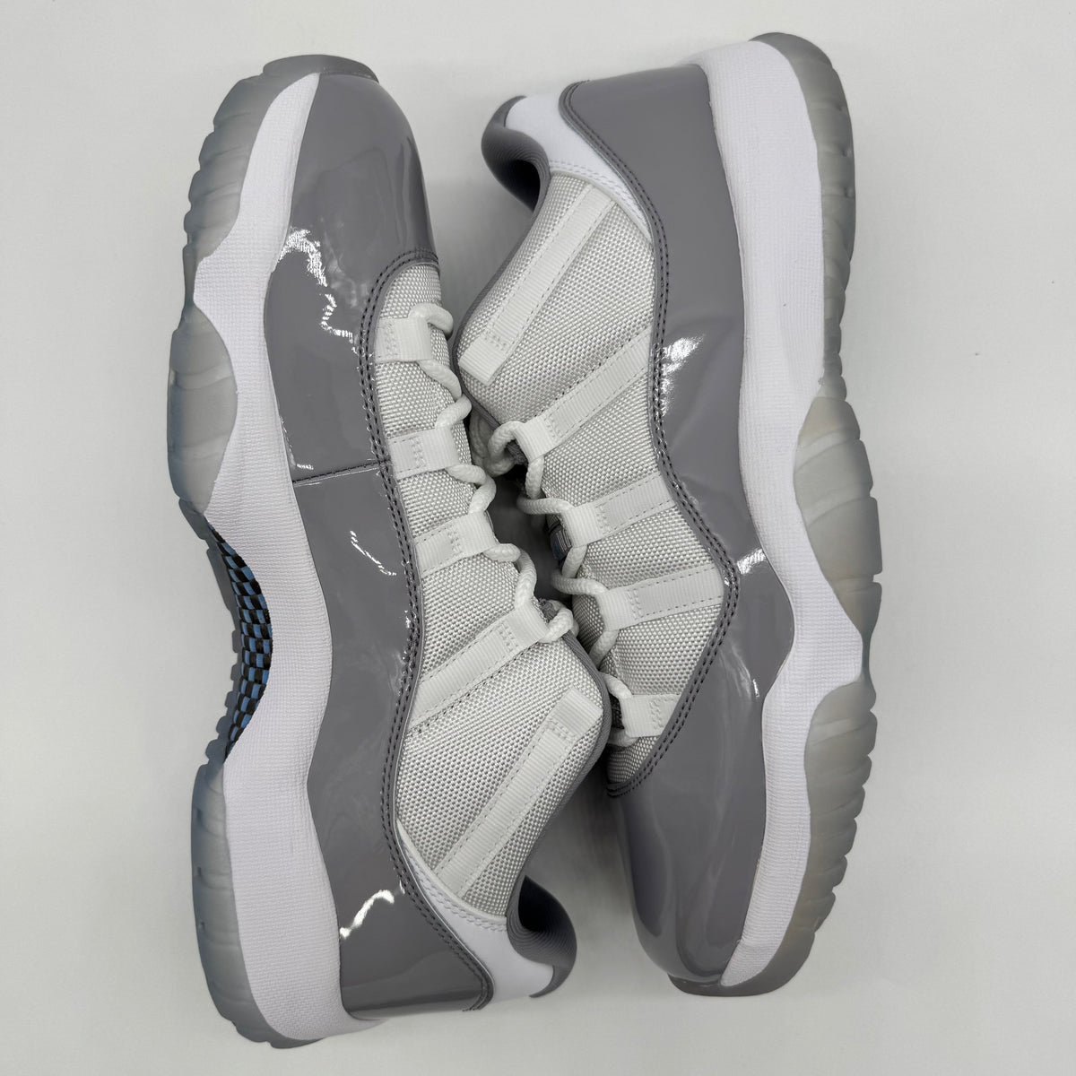 Jordan 11 Low Cement Grey