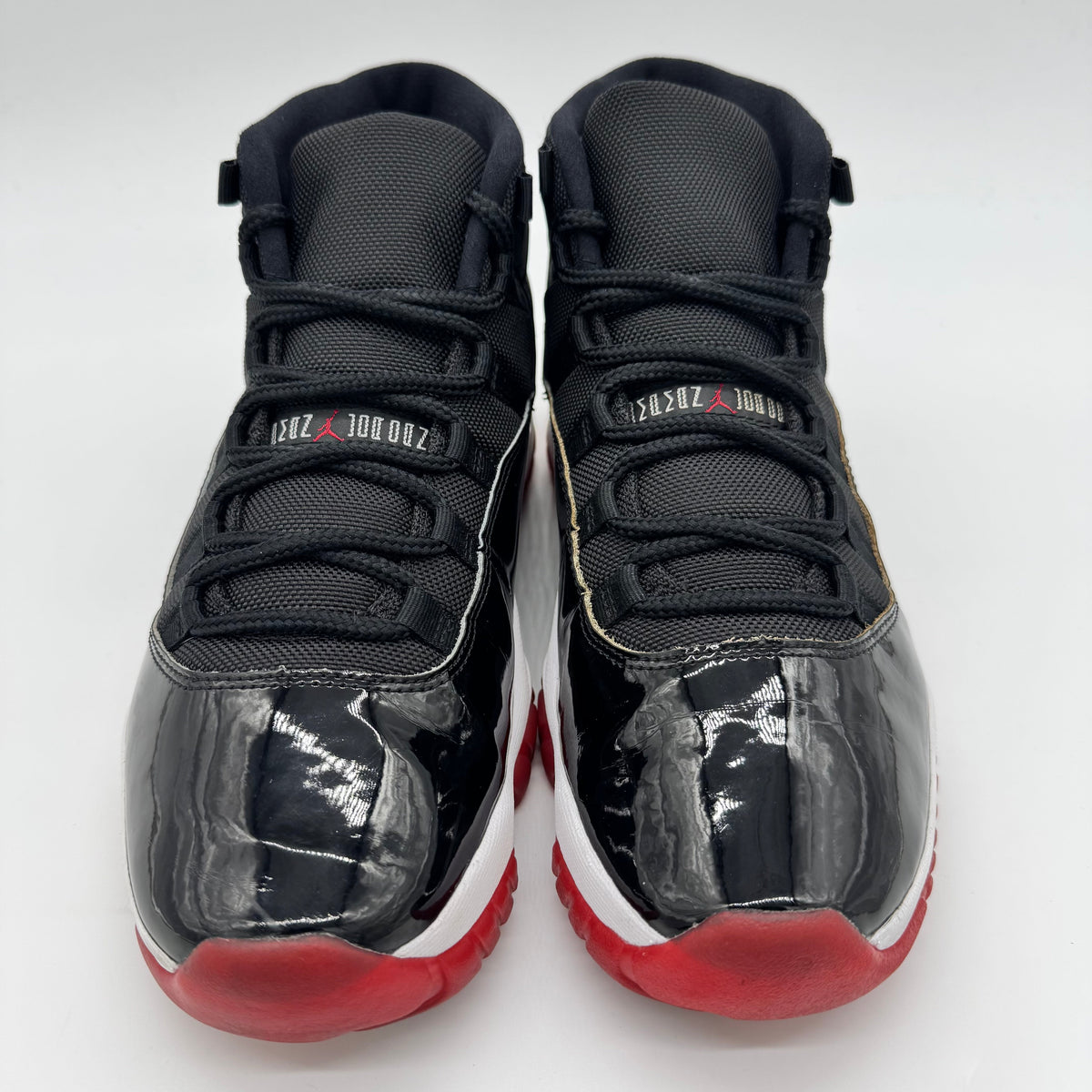 Jordan 11 Playoffs Bred (2019)