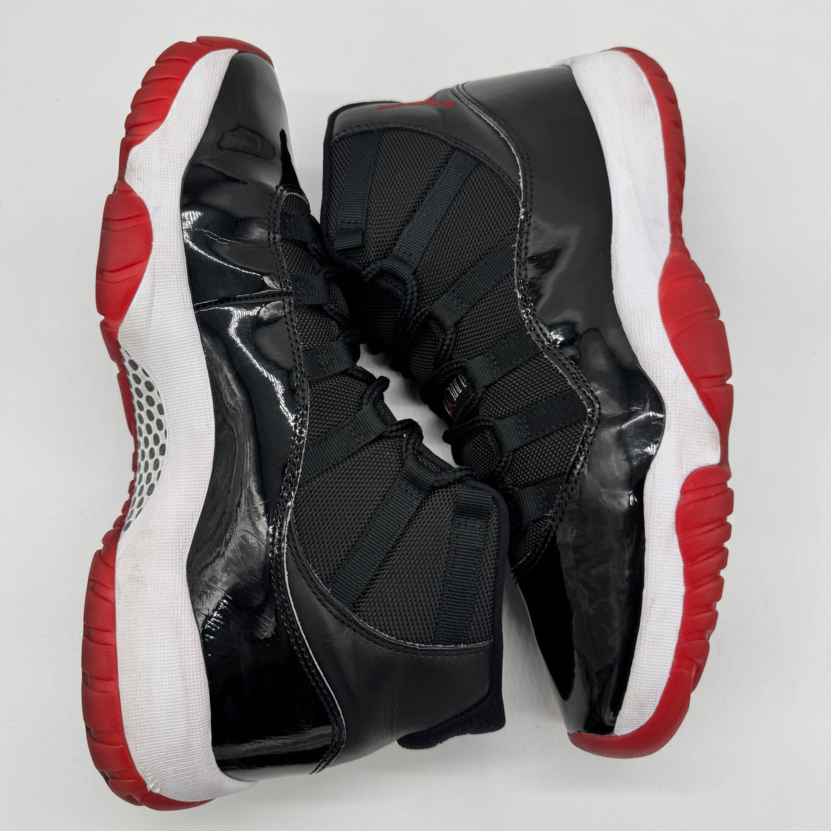 Jordan 11 Playoffs Bred (2019)