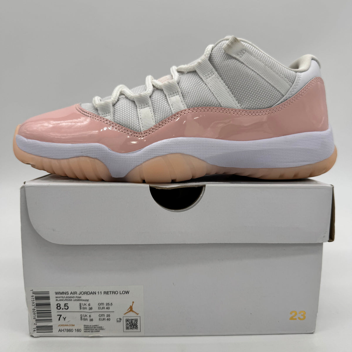 Jordan 11 Low Legend Pink