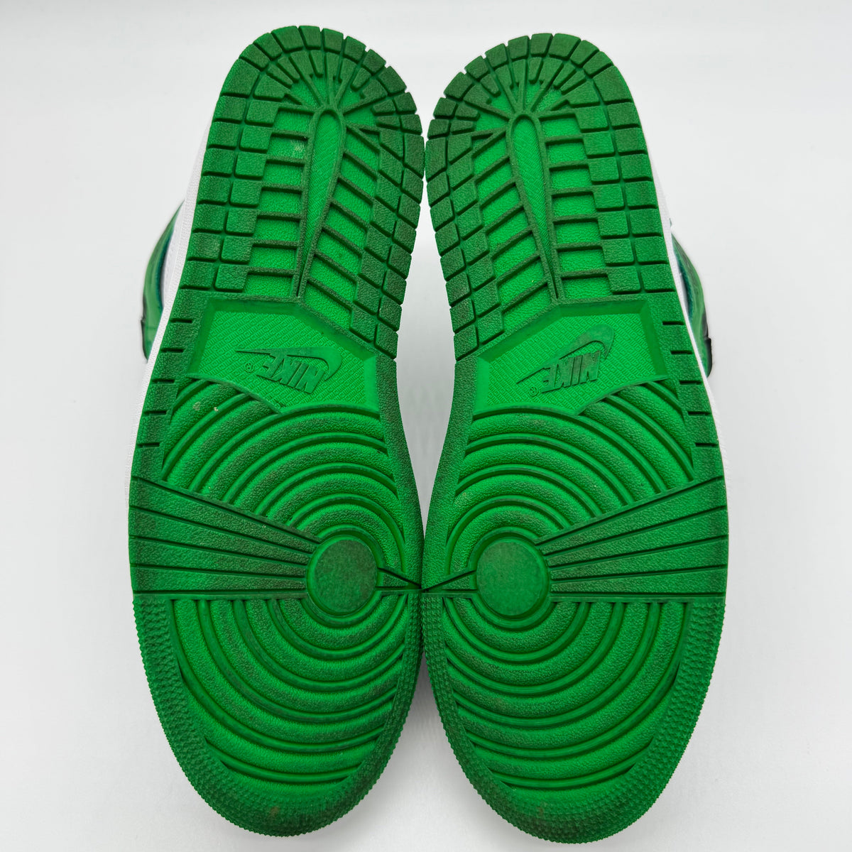 Jordan 1 High OG Lucky Green