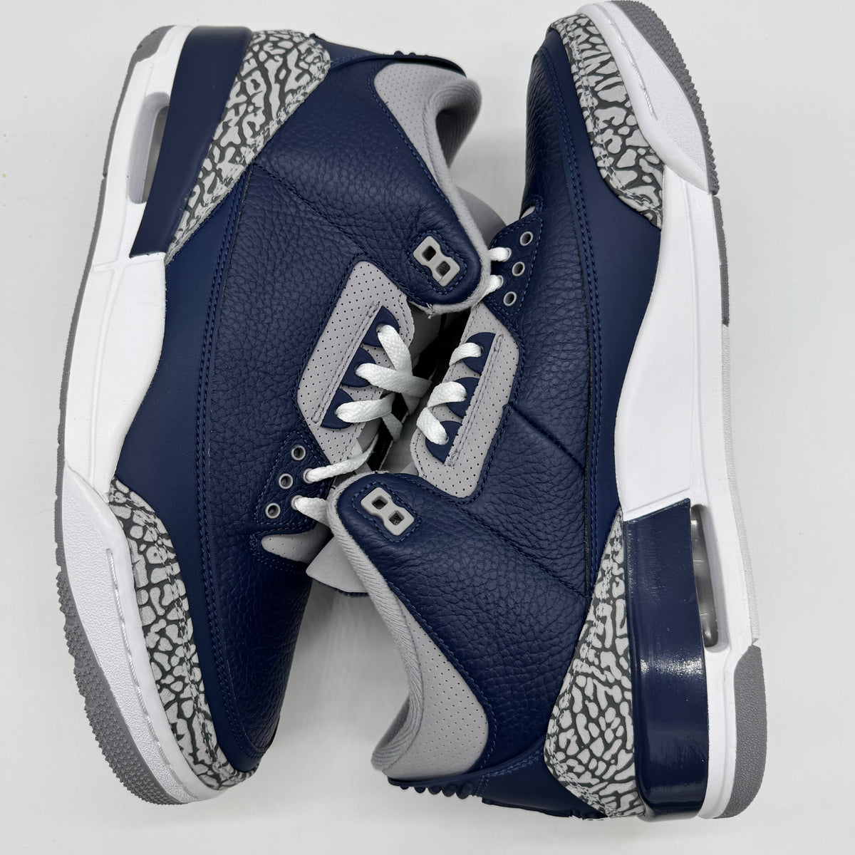 Jordan 3 Georgetown (2021)