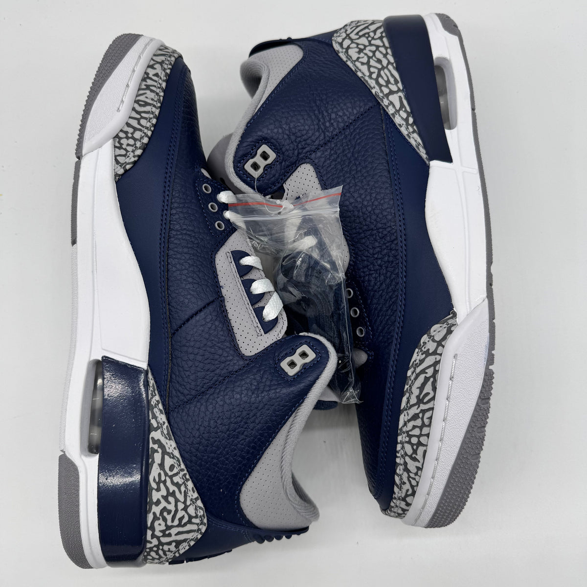 Jordan 3 Georgetown (2021)