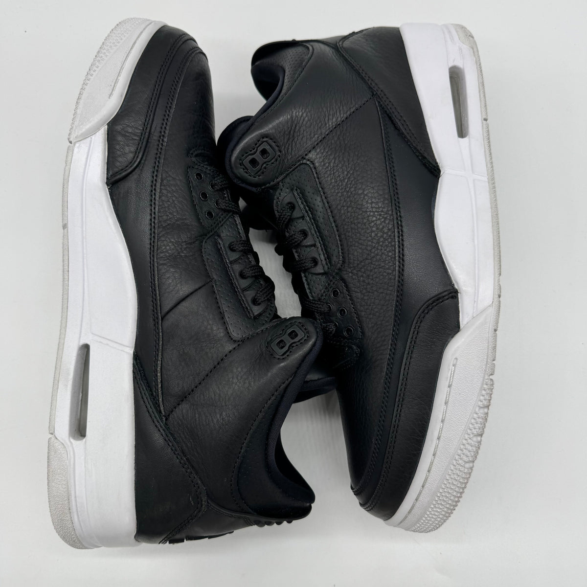 Jordan 3 Cyber Monday (2016)