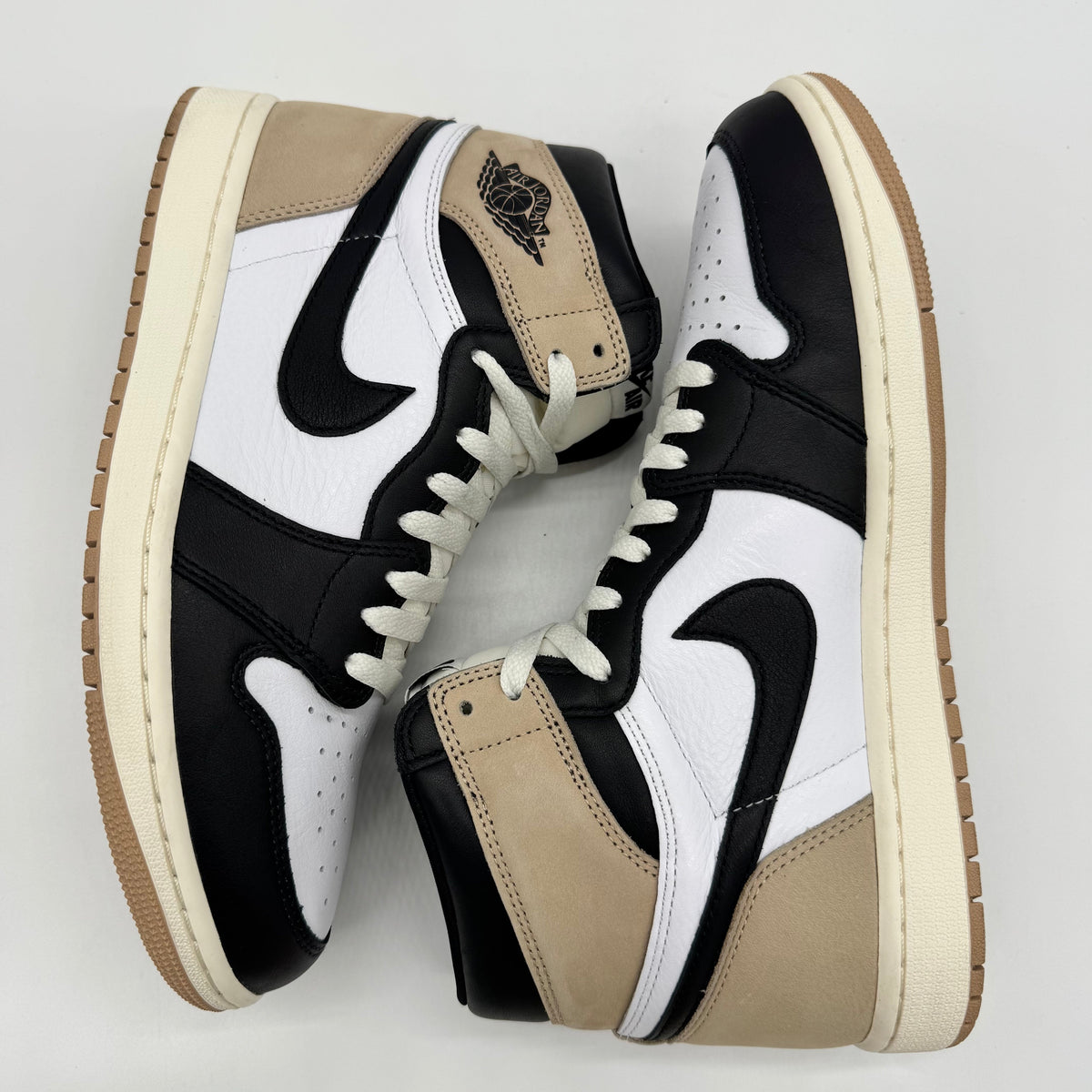 Jordan 1 High OG Latte (Women's)