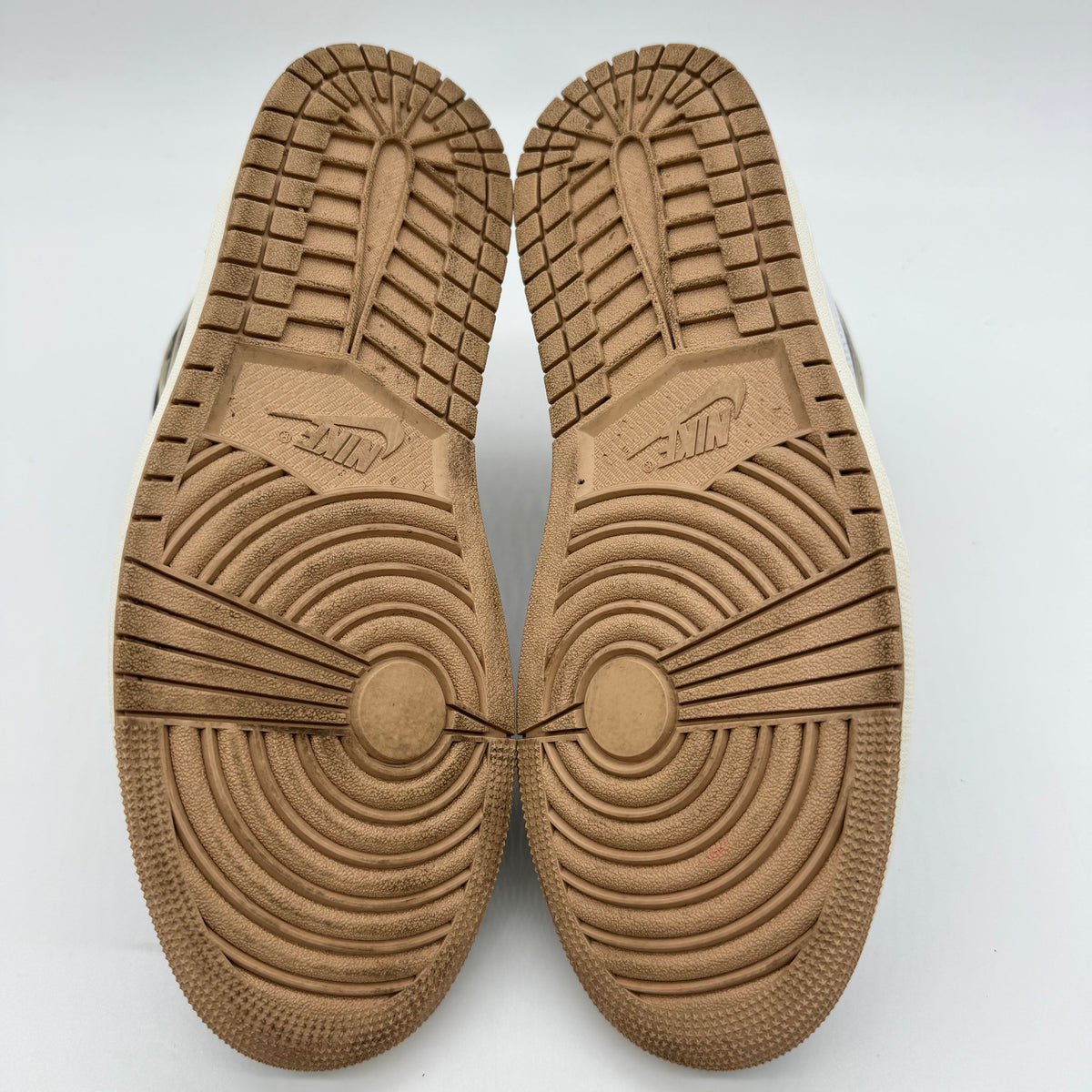 Jordan 1 High OG Latte (Women's)