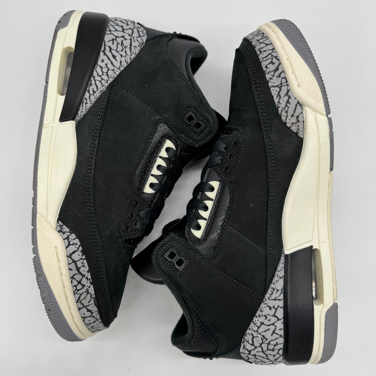 Jordan 3 Off Noir (Women's)