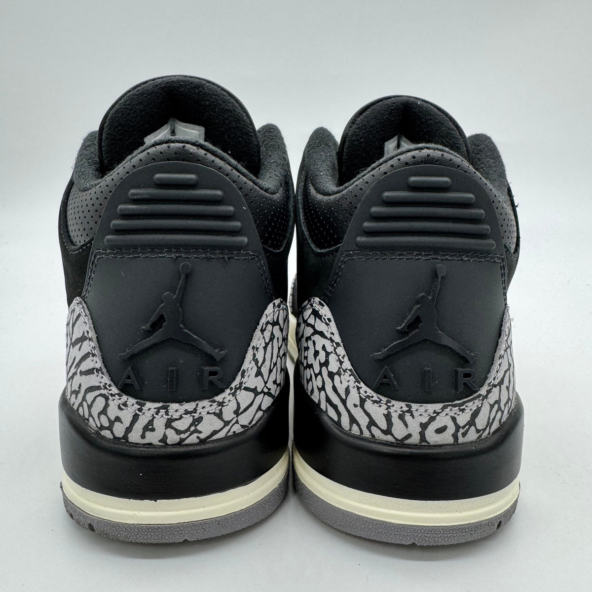 Jordan 3 Off Noir (Women's)