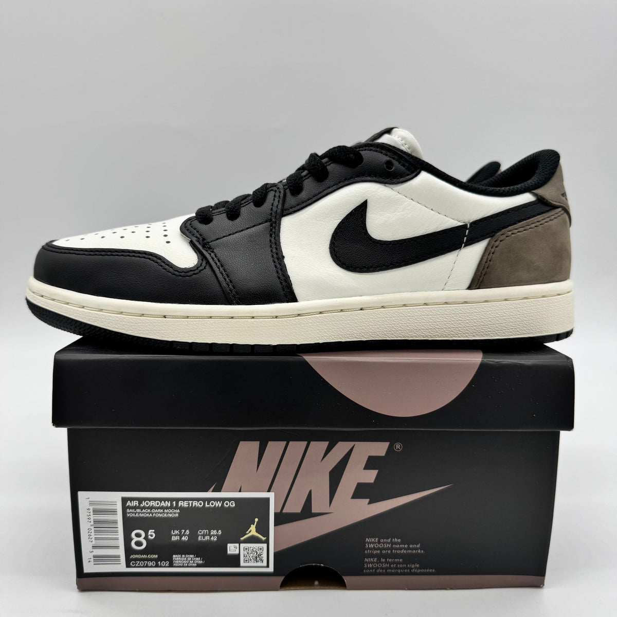 Jordan 1 Low OG Mocha