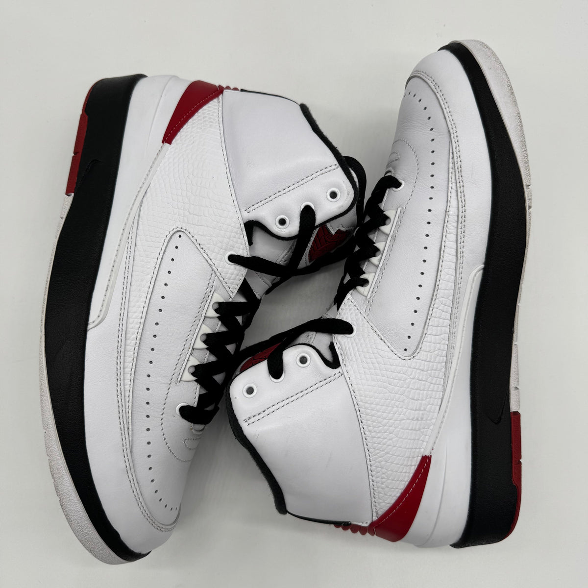 Jordan 2 OG Chicago (2022)