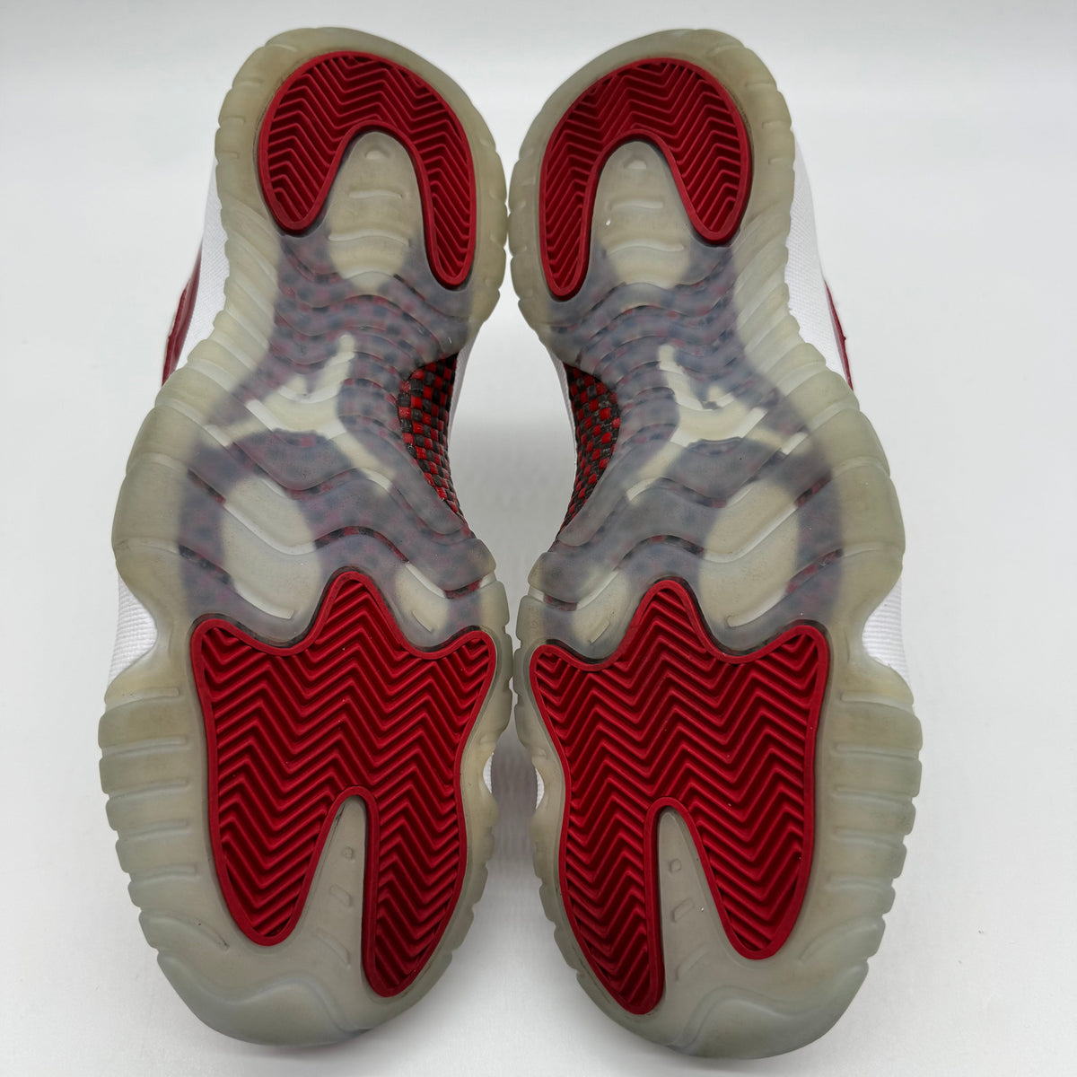 Jordan 11 Cherry (2022) (GS)