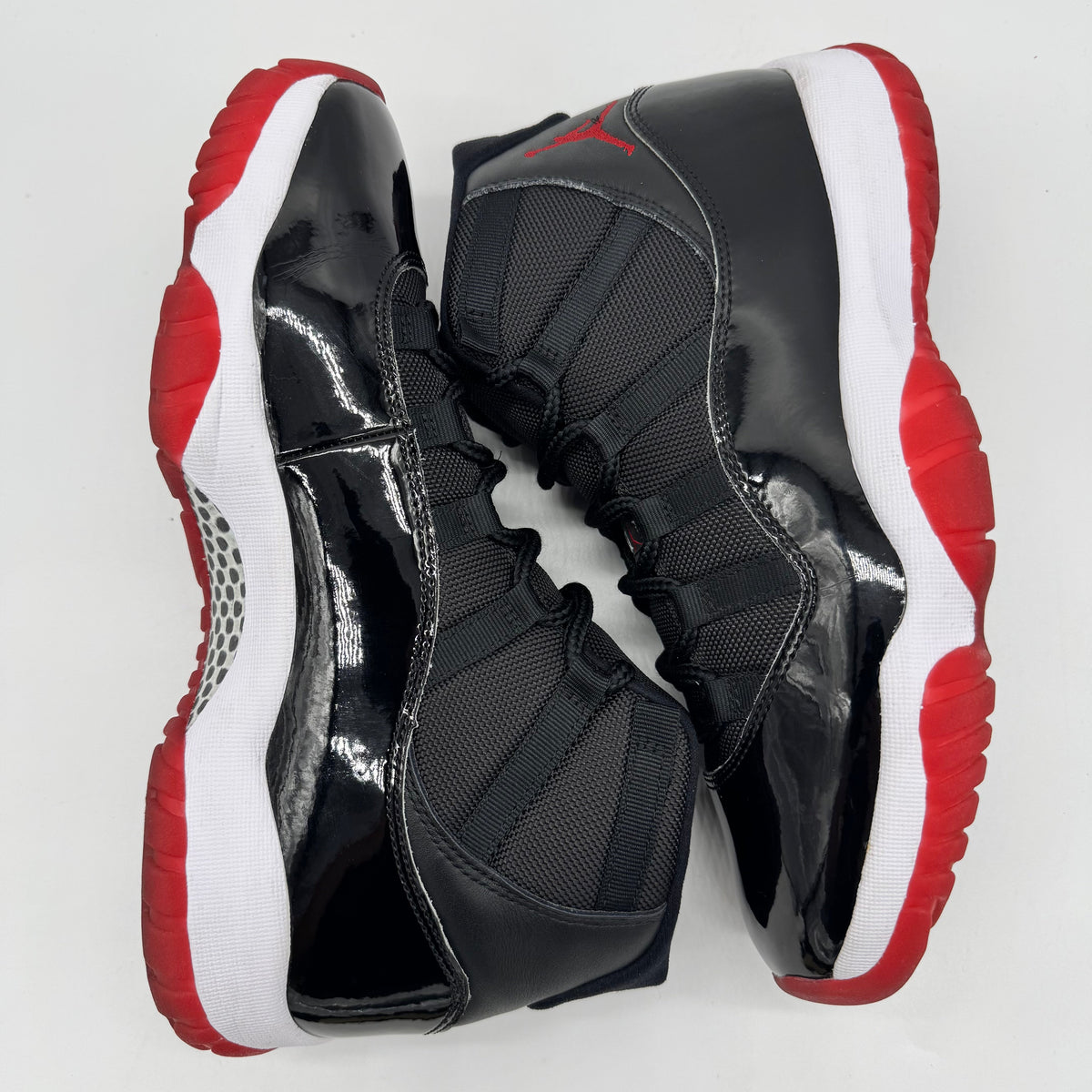 Jordan 11 Playoffs Bred (2019)