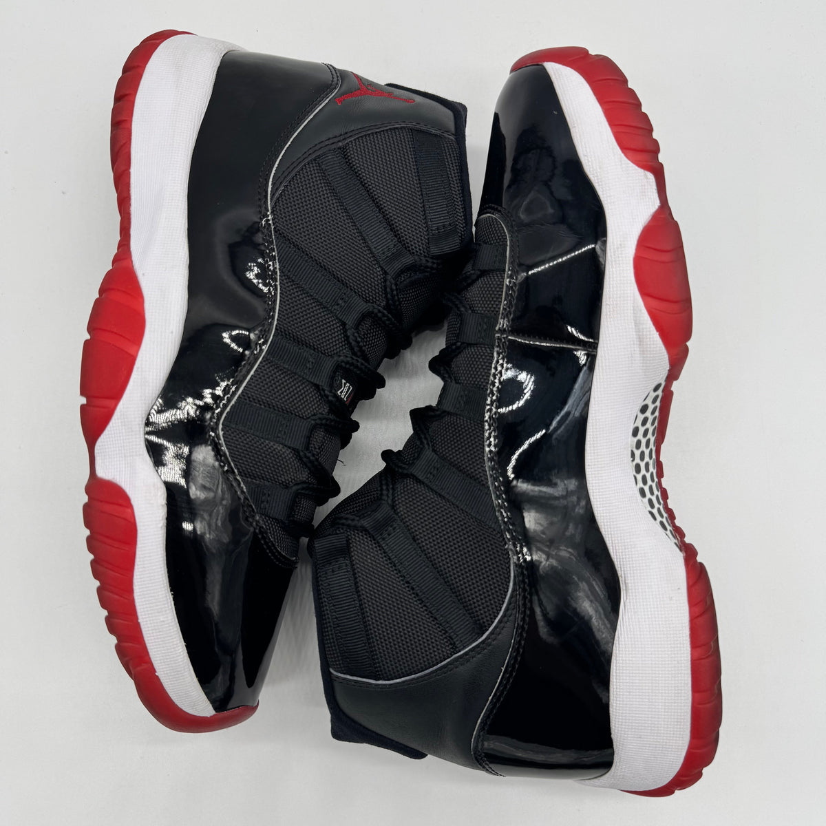Jordan 11 Playoffs Bred (2019)