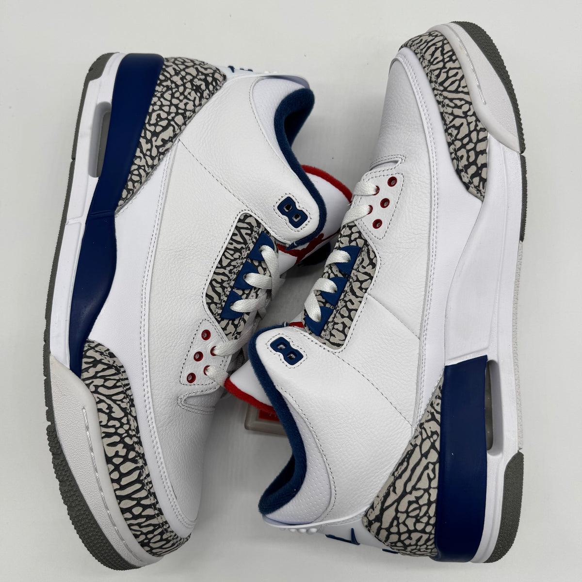 Jordan 3 True Blue (2016)
