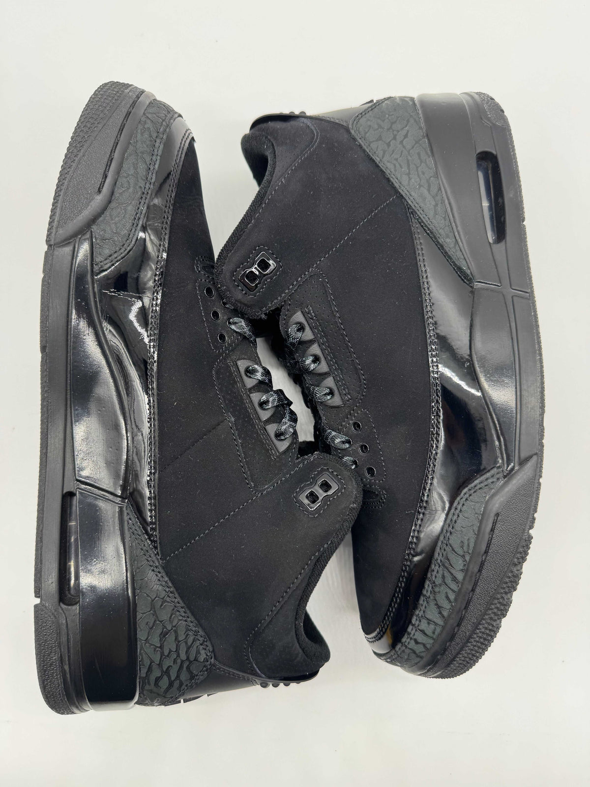 Jordan 3 Black Cat (2025)