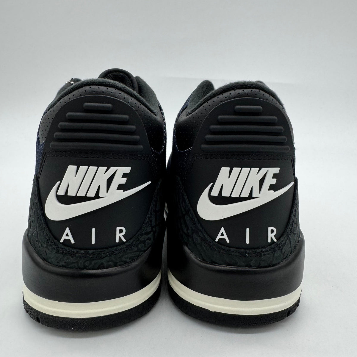 Jordan 3 Levi's Indigo