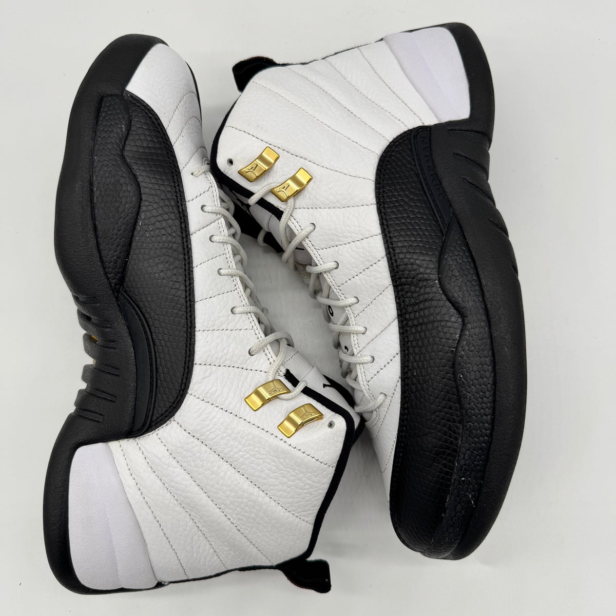 Jordan 12 Taxi (2013)