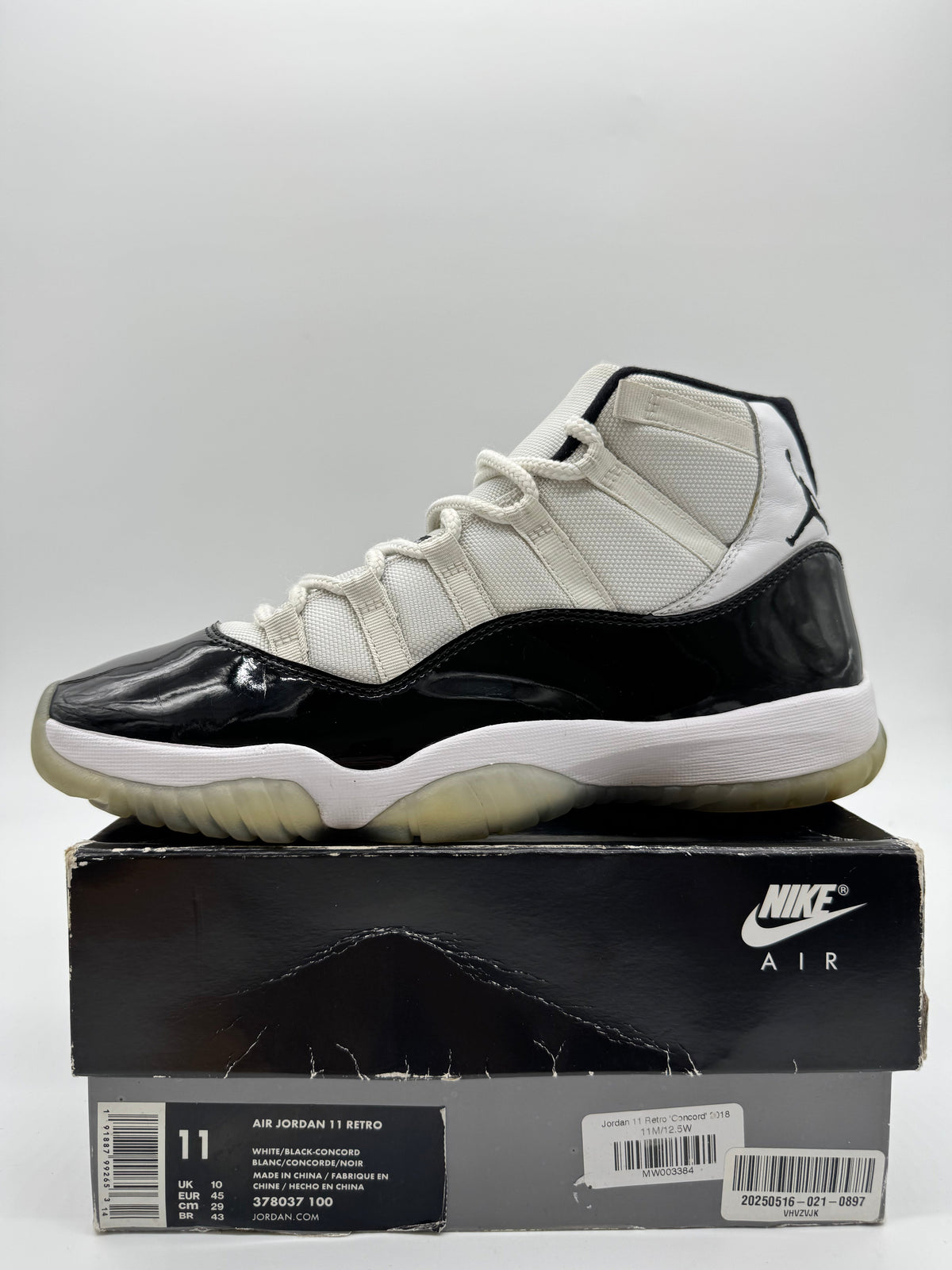 Jordan 11 Concord (2018)