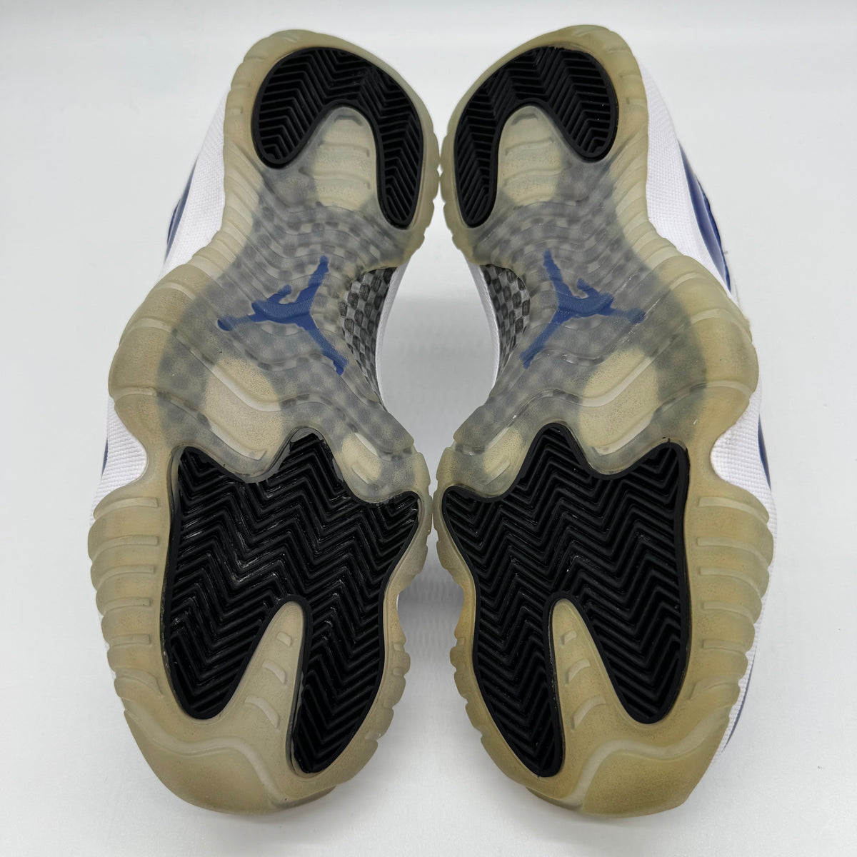 Jordan 11 Low White Concord (Women's)