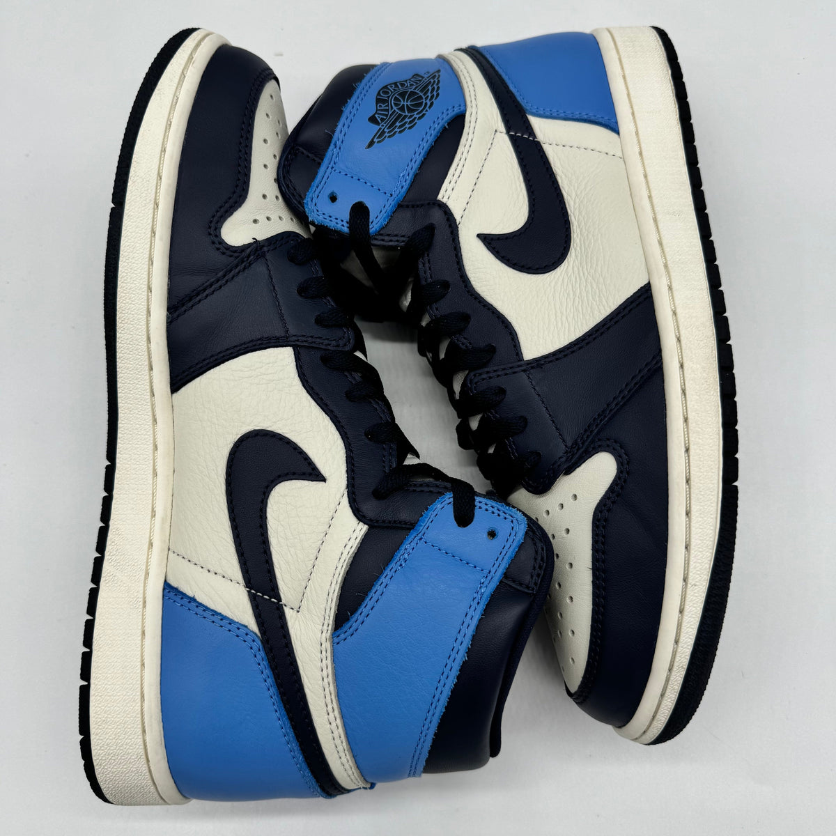 Jordan 1 High Obsidian