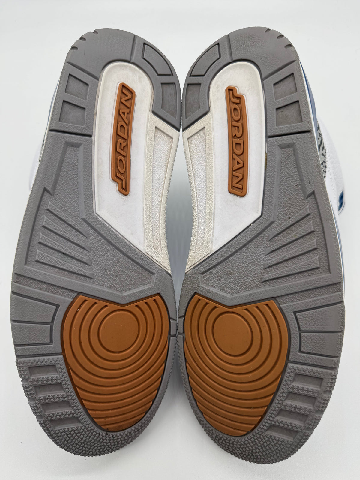 Jordan 3 Wizards